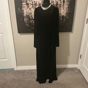 Soft Surroundings Black Velvet Maxi Dress
